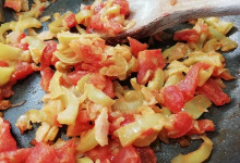 Pomazánka s paradajkami a paprikou