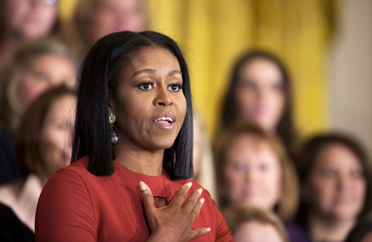 Michelle Obamová sa so slzami rozlúčila. Mala posledný prejav v úlohe prvej dámy