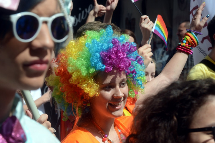Bratislavu dnes čakajú pochody za práva gejov a lesieb a na podporu rodiny