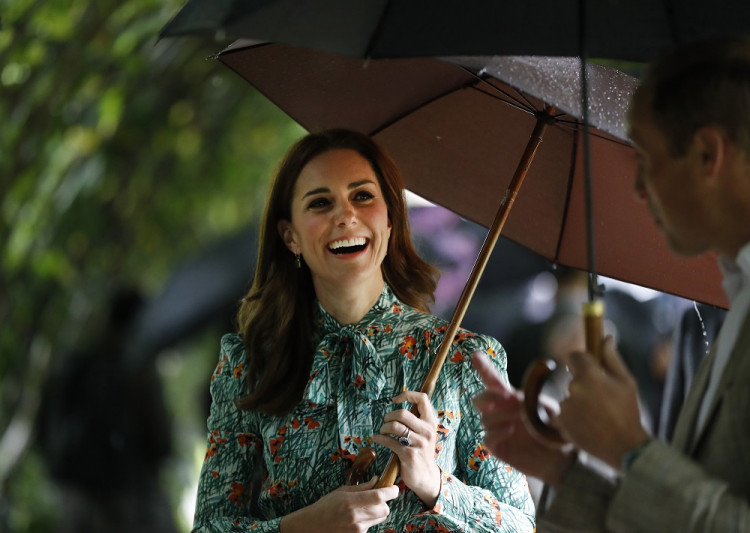 Princ William a Kate čakajú tretie dieťa