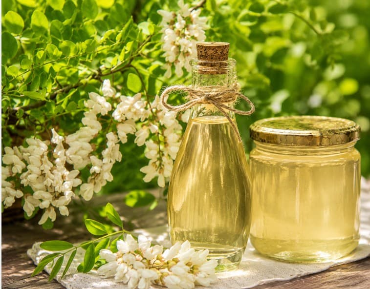 Voňavý agátový sirup si urobte doma, výborný RECEPT