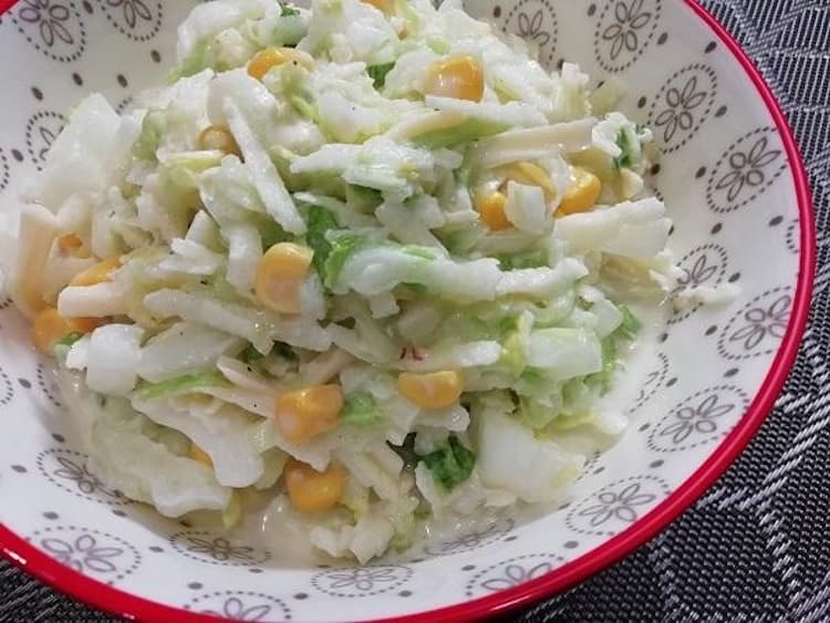 Šalát z čínskej kapusty a kukurice: Príloha či ľahký snack