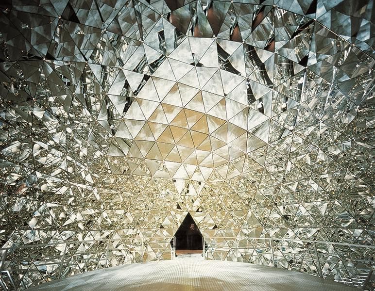 Swarovski prerobil Krištáľový svet vo veľkom štýle. Otvorili ho už turistom