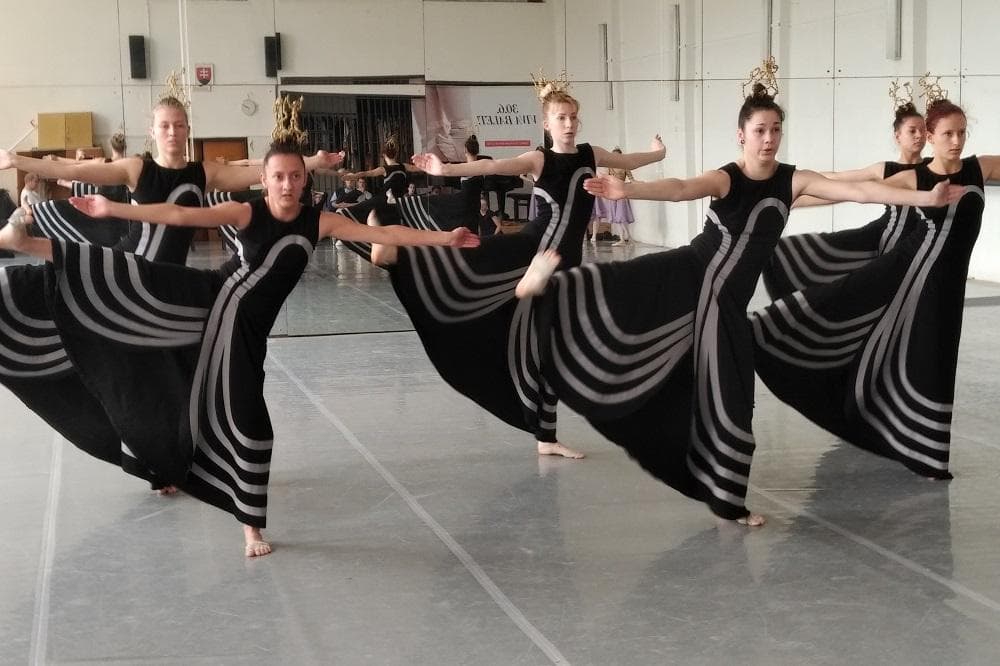 Tanečné konzervatórium Evy Jaczovej ako prvé na Slovensku zakúpilo licenciu na choreografiu Marthy Graham