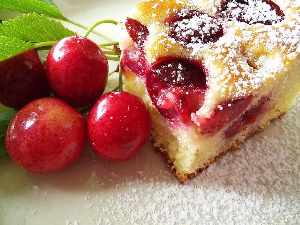 Hrnčeková čerešňová bublanina: Rýchly recept