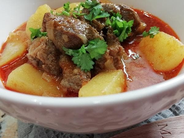 10 najlepších receptov na poctivý guláš overený skutočným životom