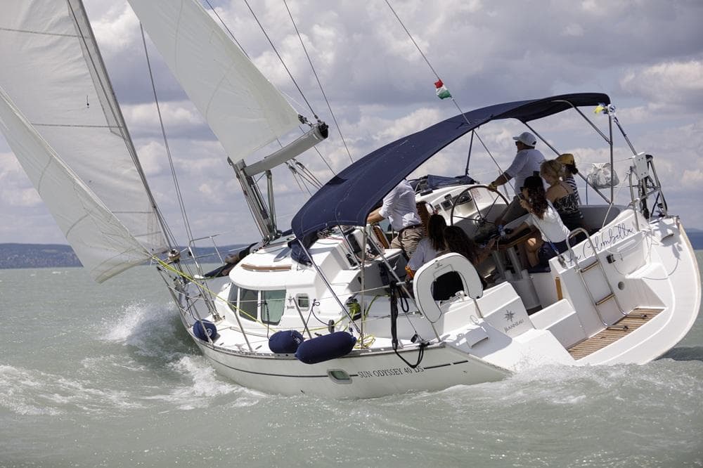 Na jachte za 3 hodiny z Bratislavy? Zažite Balaton, hlavné centrum sailingu v Strednej Európe