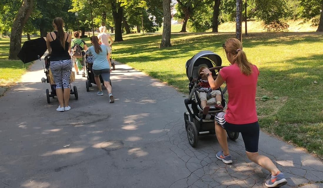 Strollering: Cvičenie s kočíkom – nový trend pre aktívne mamy