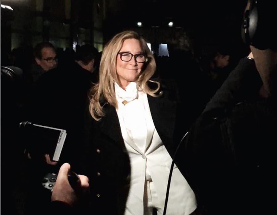 Angela Ahrendts: Žena, ktorá uspela v luxusnej móde i technológiách