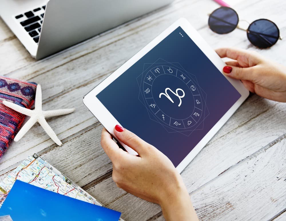 Horoskop pre ženy na november 2025: Mesiac zmien, vášní a nových začiatkov