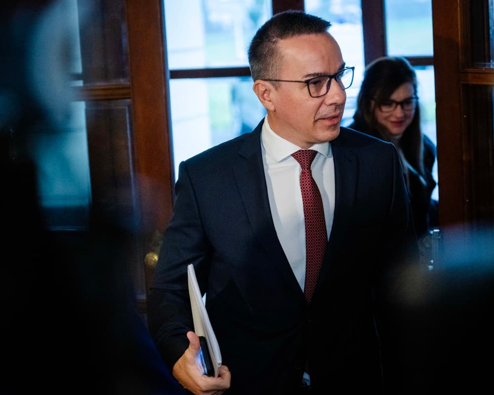 Tripartita schválila zákon, ktorý má ukončiť rozdiely v odmeňovaní mužov a žien