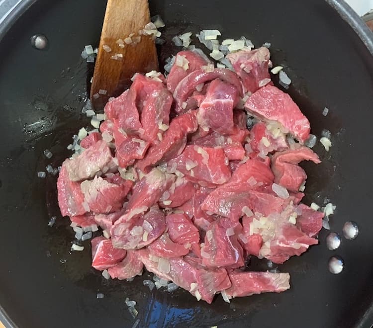 Hovädzí stroganov 2. Fotka - Andrea Bunčeková