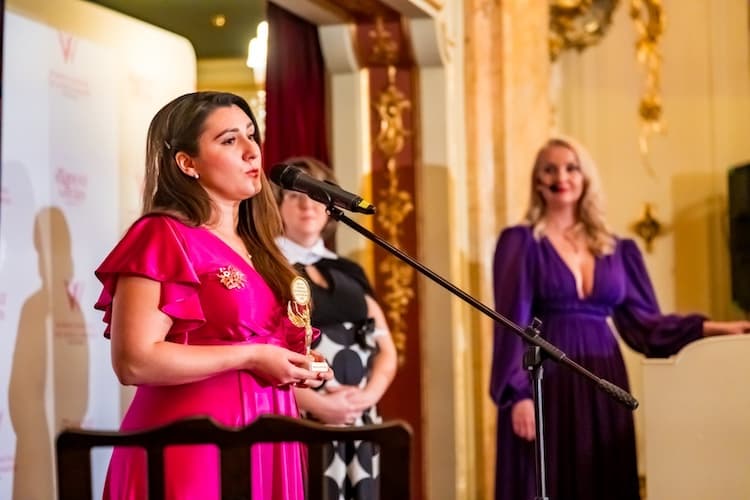 Alexandra Janečková, prvá Slovenka s hlavnou cenou Žena roka. Fotka - Alice Hrubá