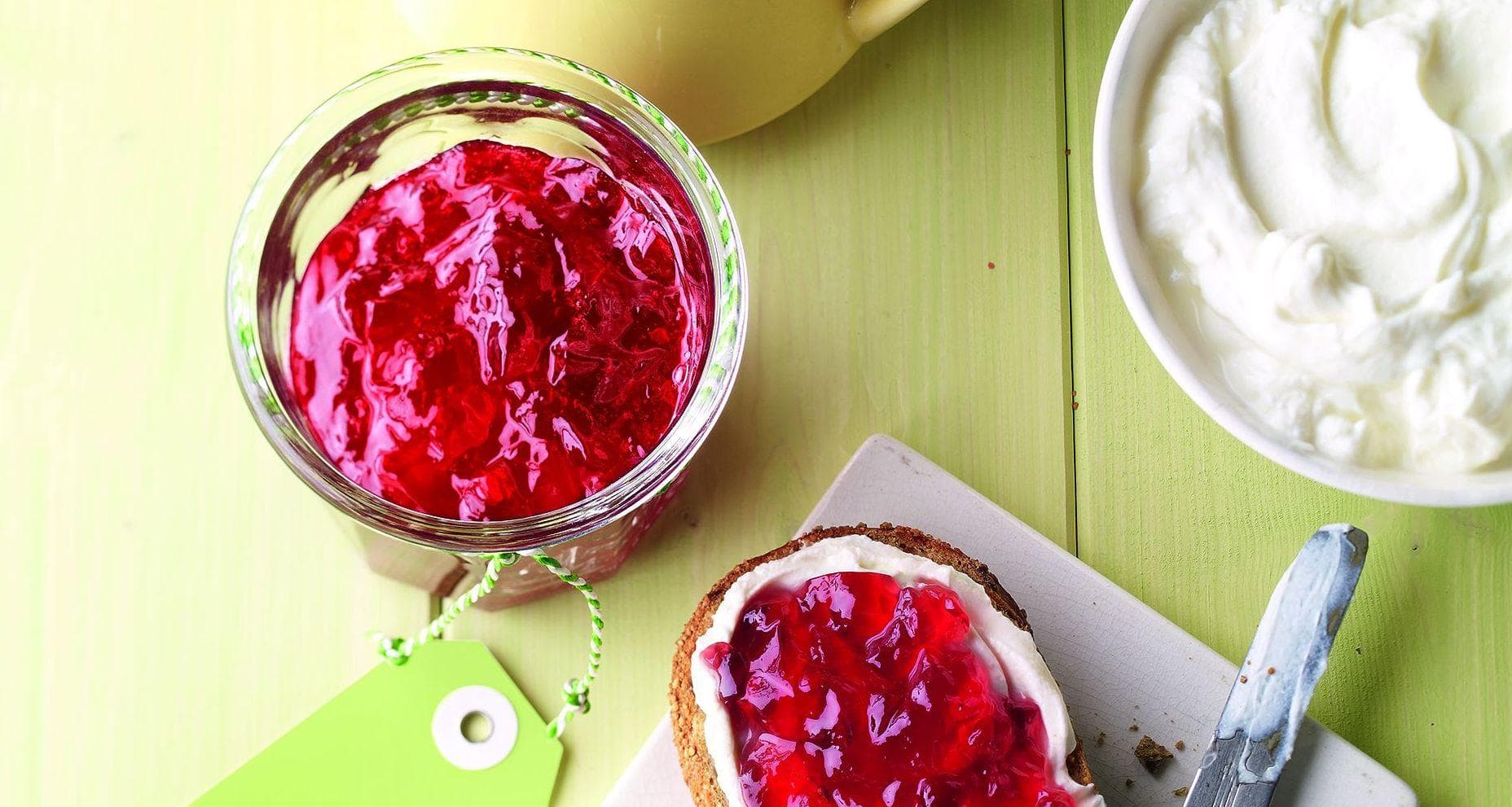 Domáce ovocné želé, ríbezľové s rebarborou. RECEPT originál