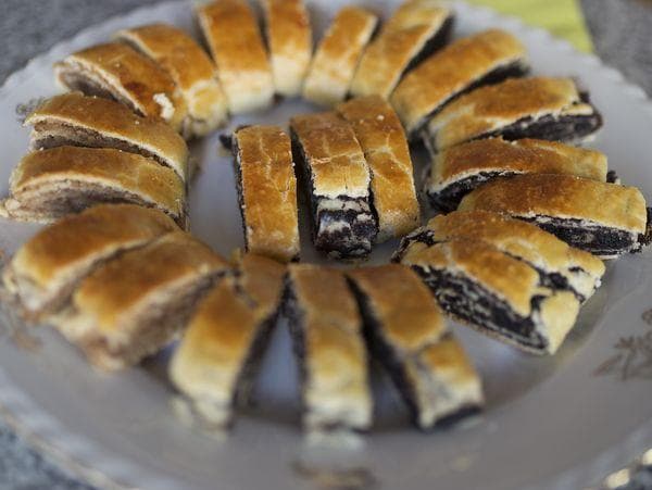 Tradičné koláče. Recepty, ktoré sú rokmi naozaj overené
