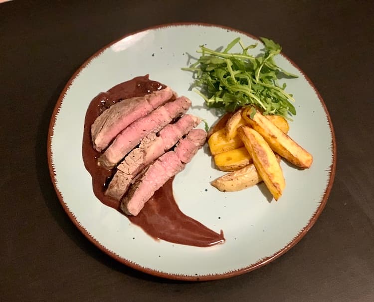 Ribeye steak: Ako zvládnuť prípravu steaku jednoducho a chutne