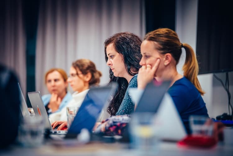 Mini Tech MBA pritiahlo rekordný počet žien na ukážkovú IT lekciu