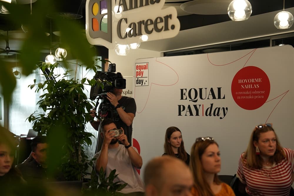 Materská nemá byť prekážkou v kariére. Equal Pay Day otvorí tému rovnosti žien v práci