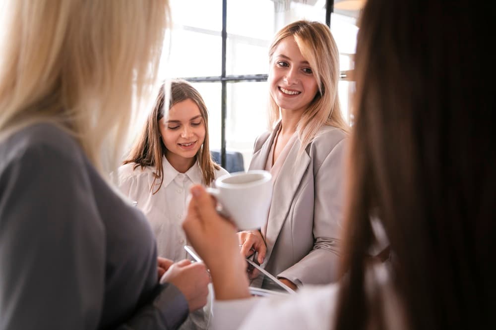 Ženský networking nie je len o káve. Výskumy ukazujú, že mení kariéry aj biznis