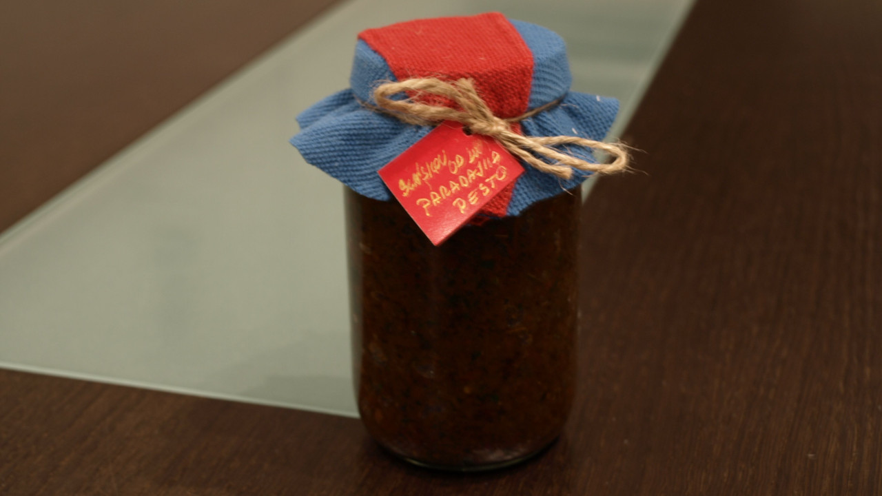 Paradajkové pesto