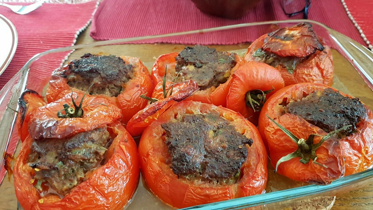 Plnená paprika a paradajky