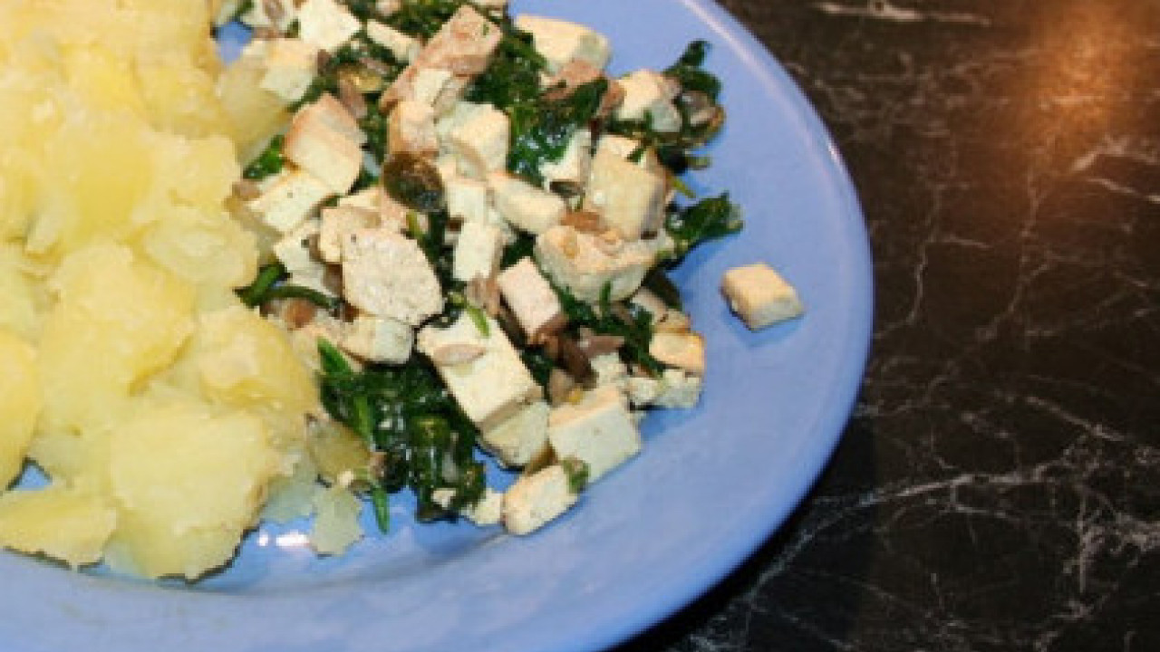Tofu so špenátom a zemiakmi