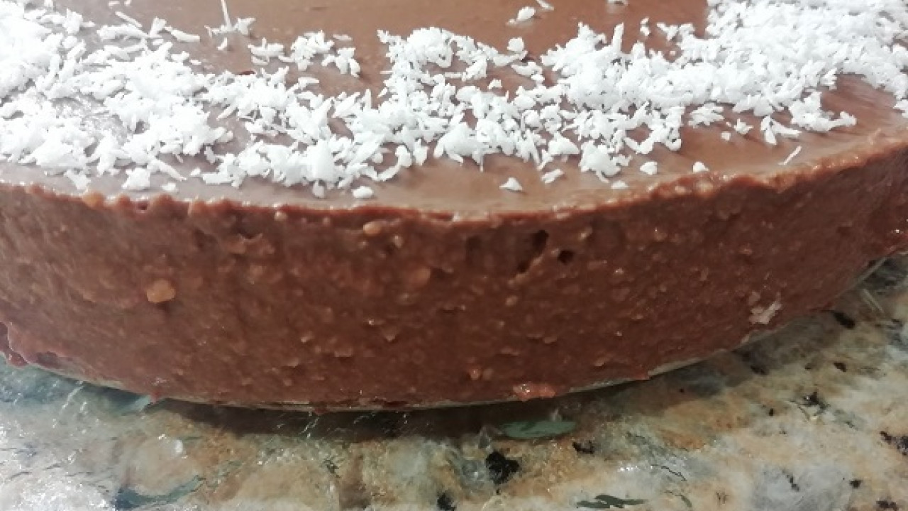 Čokoládová raw torta