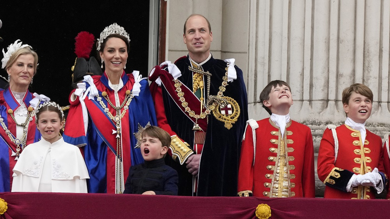 Deti William a a Kate na korunovácii Karola III.