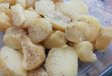 Zapekané zemiaky s bryndzou