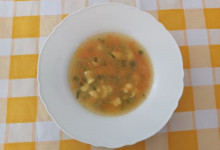 Zeleninová polievka s karí