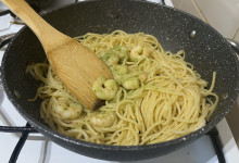 Aglio olio špagety s krevetami: Krok 7