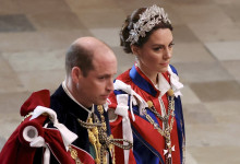 Deti William a a Kate na korunovácii Karola III.