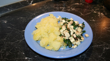 Tofu so špenátom a zemiakmi