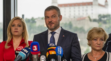 pellegrini, Saková