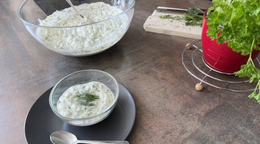 Uhorkový šalát tzatziki