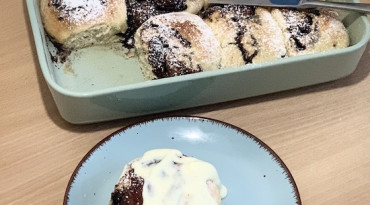Škoricové osie hniezda: Hlavná fotka