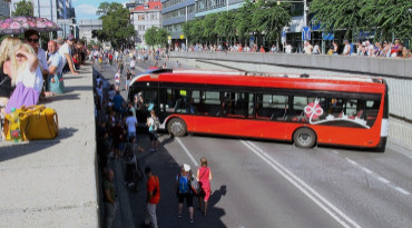 Protest pred Prezidentským palácom