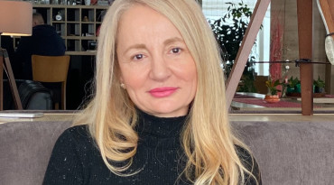 Margarita Kirová, Kangen