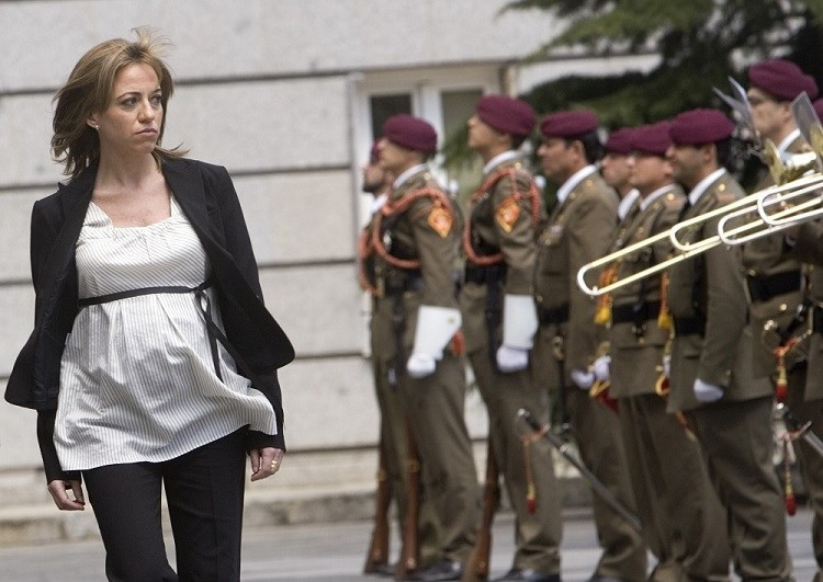 Prvá španielska ministerka obrany zomrela. Mala len 46 rokov