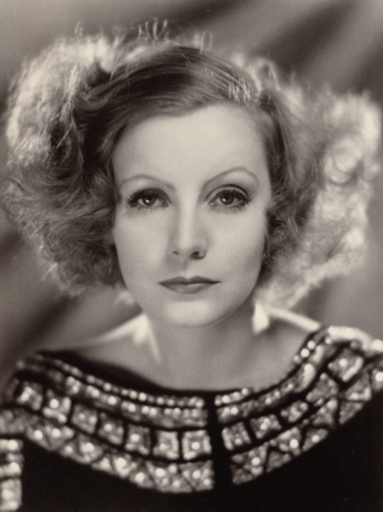 Greta Garbo je piata medzi päťdesiatkou filmových legiend