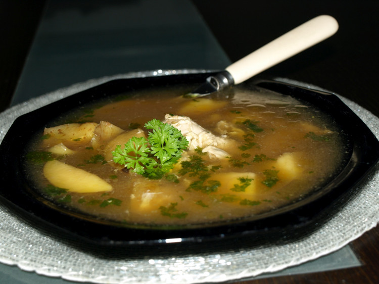 Výborná zemiakovo cesnaková polievka, praktický RECEPT