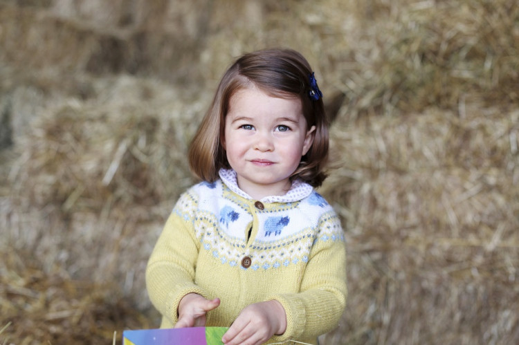 Malá princezná Charlotte má dva roky