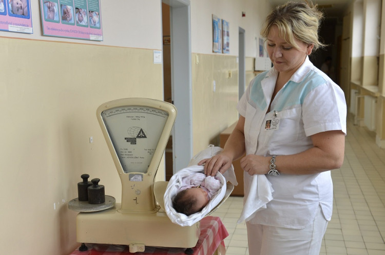 Pôrodnicu v Komárne hodnotia ženy ako tretiu najlepšiu na Slovensku