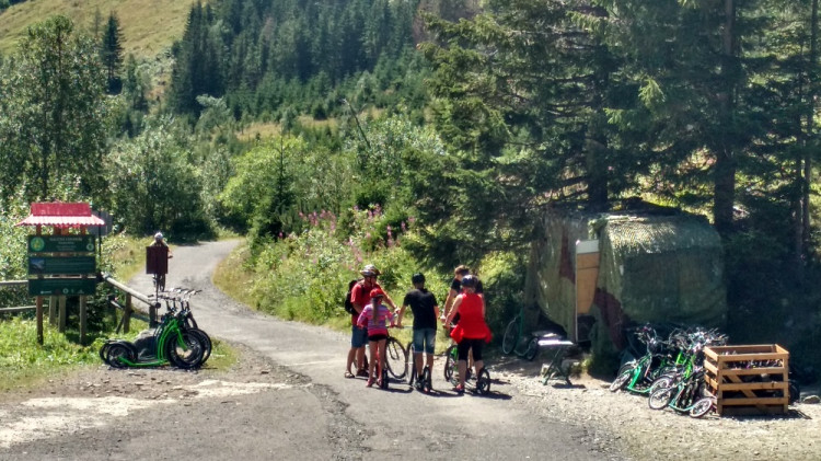 TIP NA VÝLET v Žiarskej doline: Spustite sa na kolobežke zo Žiarskej chaty