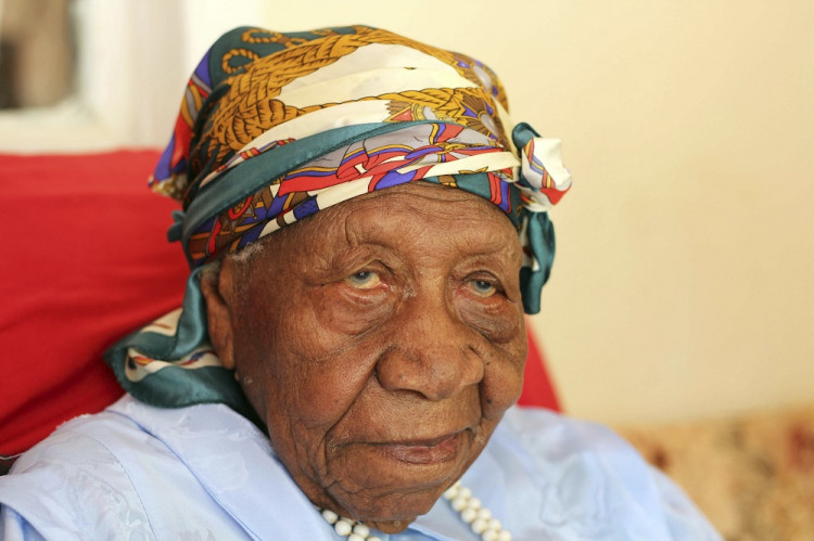 Zomrel najstarší človek na svete, 117-ročná Jamajčanka Violet Brownová