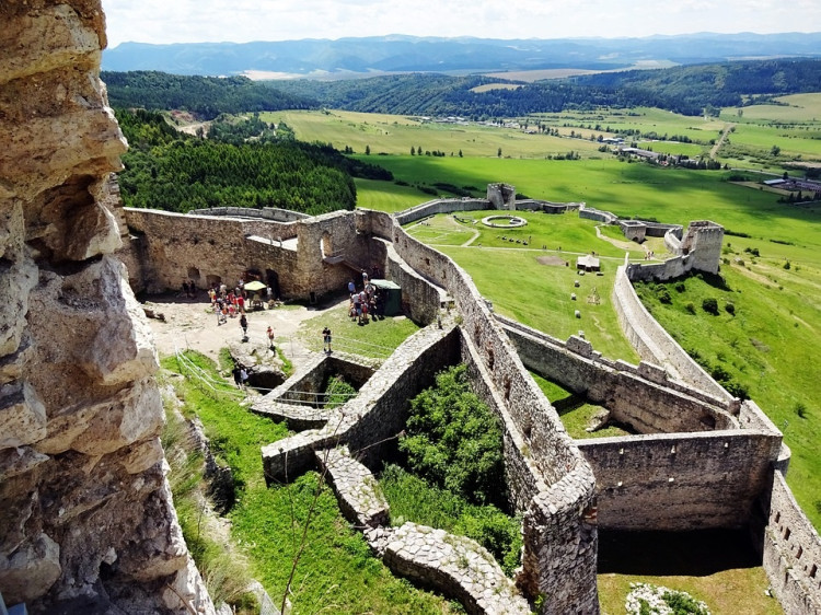 Čarovné Slovensko! Až na tie kolieska, čo škrípu