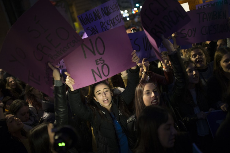 V európskych mestách sa pochodovalo proti násiliu na ženách