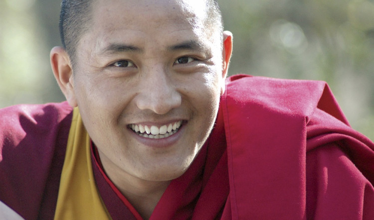 Tulku Lama Lobsang: Vonku nie je nič, čo by vás ako človeka naplnilo. Musíte hľadať v sebe