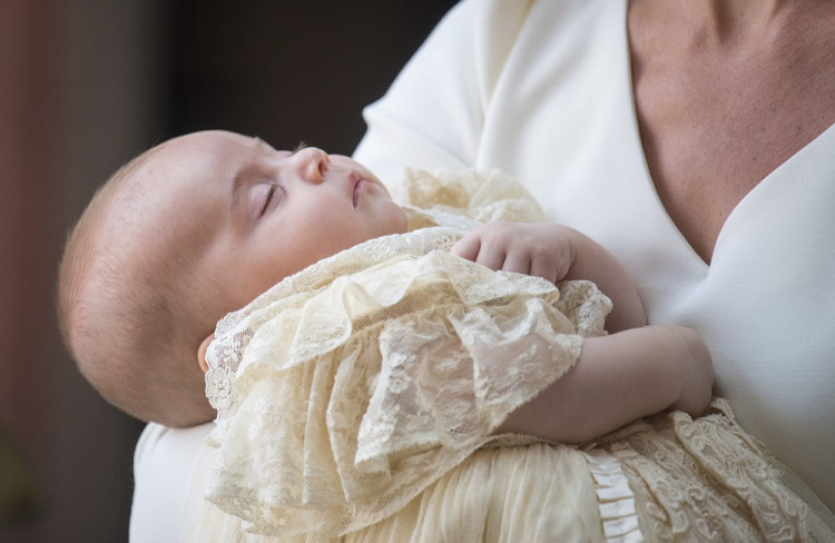 Pokrstili princa Louisa, najmladšieho syna Williama a Kate