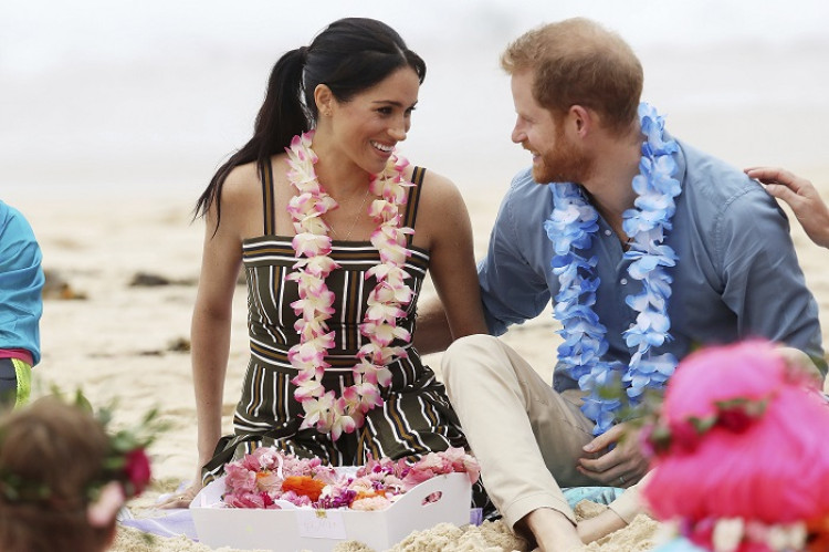 Meghan a Harry si užívajú prvú zahraničnú cestu